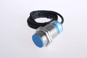 LJ30A3-10-J-EZ Безконтактний індуктивний датчик